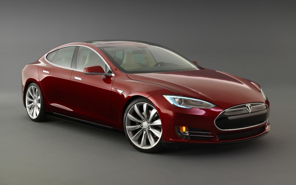 Tesla Delivers 9,834 Model S Sedans in Q4